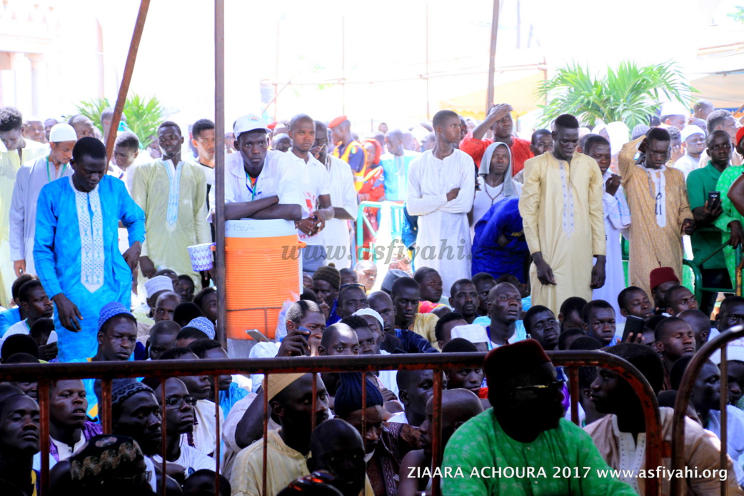 PHOTOS - ZIARRA ACHOURA 2017 À TIVAOUANE:  Serigne Abdoul Aziz Sy Al Amine, l'absent le plus présent 