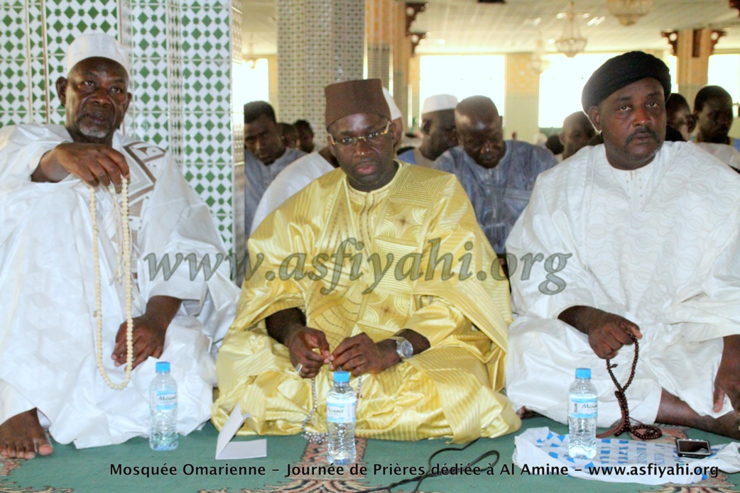PHOTOS - Mosquée Omarienne: Les Images de la Journée de Prières dédiée à Serigne Abdoul Aziz Sy Al Amine  (rta)
