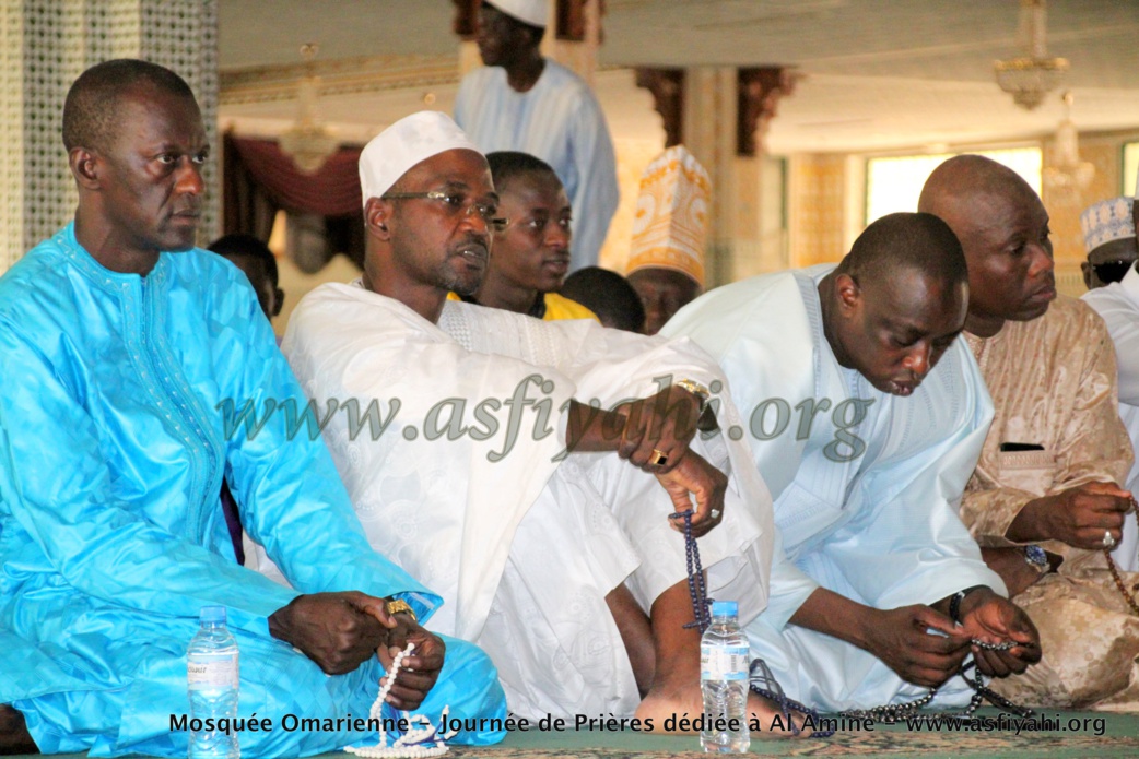 PHOTOS - Mosquée Omarienne: Les Images de la Journée de Prières dédiée à Serigne Abdoul Aziz Sy Al Amine  (rta)