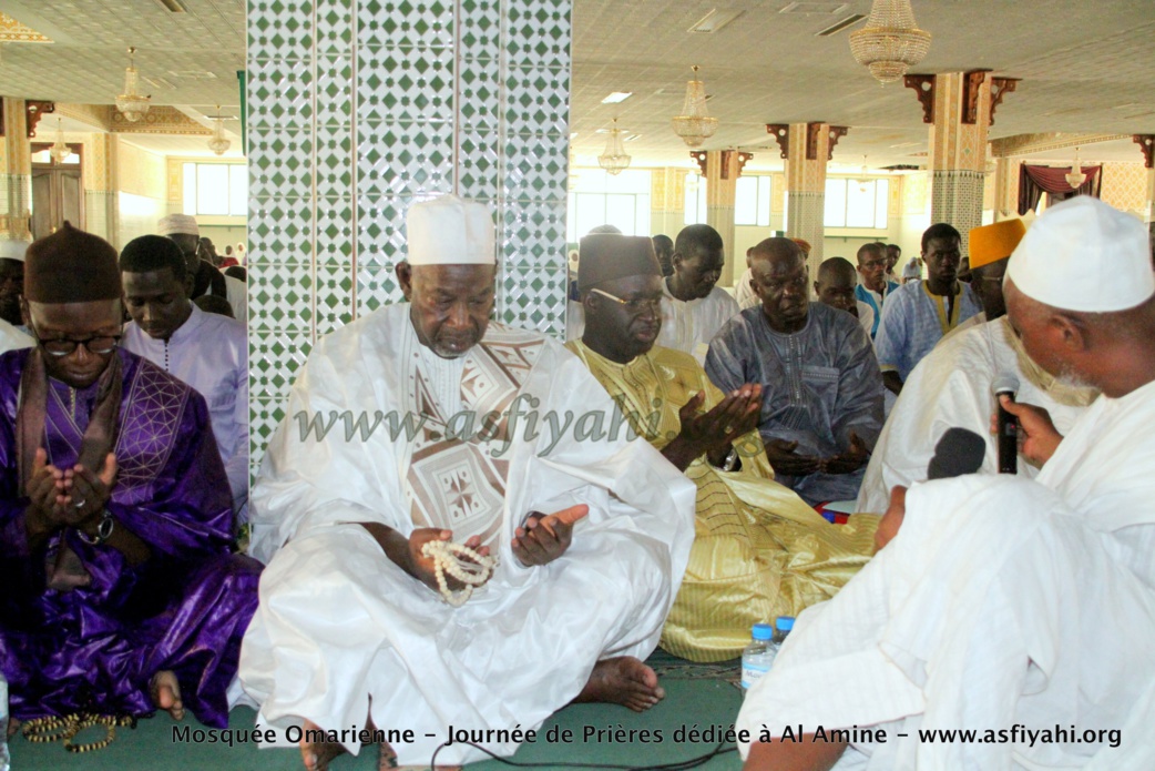 PHOTOS - Mosquée Omarienne: Les Images de la Journée de Prières dédiée à Serigne Abdoul Aziz Sy Al Amine  (rta)