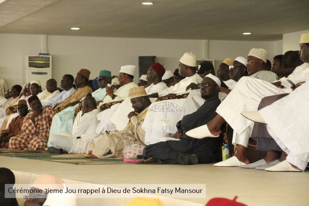 PHOTOS - Les images de la cérémonie du troisième jour du rappel à Dieu de Sokhna Fatsy Mansour