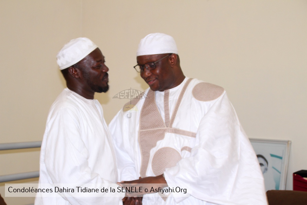 PHOTOS - Les Images de la presentation de Condoleances du Dahira Tidiane de la SENELEC, au Khalif General des Tidianes Serigne Mbaye Sy Mansour
