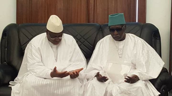 PHOTOS - TIVAOUANE - Rappel à Dieu de Sokhna Fatsy Mansour - Macky Sall présente ses condoléances à la Famille SY PHOTOS - TIVAOUANE - Rappel à Dieu de Sokhna Fatsy Mansour - Macky Sall présente ses condoléances à la Famille SY