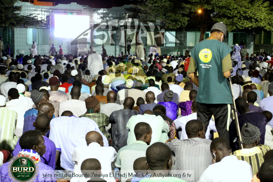 PHOTOS - GAMOU TIVAOUANE 2017 - Les Images de la troisième nuit du Bourde a la Zawiya El Hadj Malick Sy