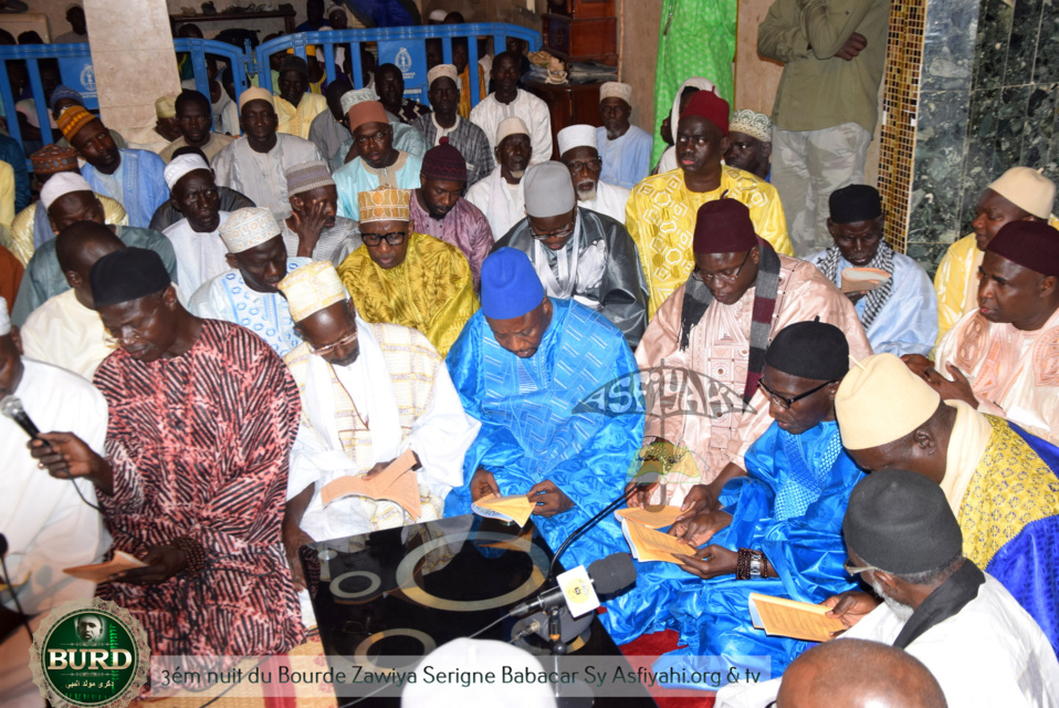 PHOTOS - GAMOU TIVAOUANE 2017 - Les Images de la troisième nuit du Bourde à la Zawiya Serigne Babacar SY