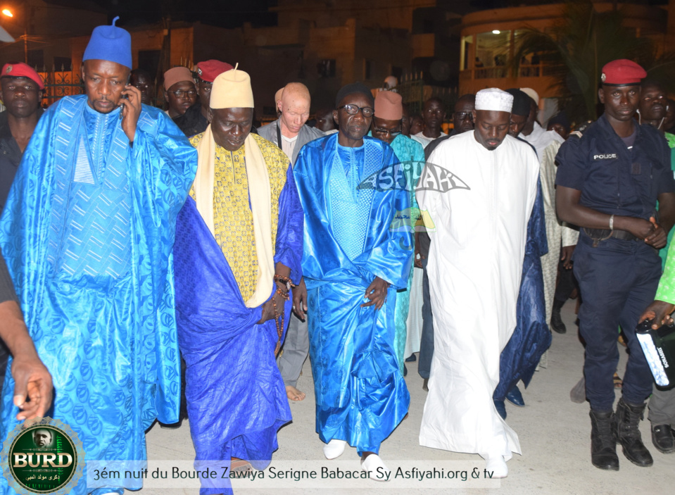 PHOTOS - GAMOU TIVAOUANE 2017 - Les Images de la troisième nuit du Bourde à la Zawiya Serigne Babacar SY