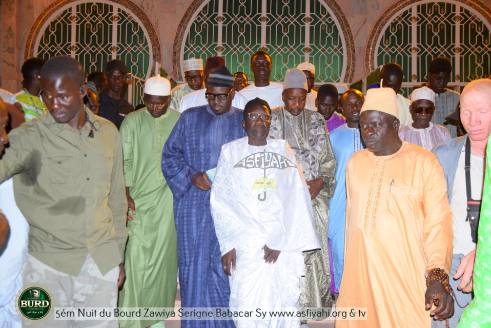 PHOTOS - TIVAOUANE - Les Images de la Cinquiéme nuit du Bourde à la Mosquée Serigne Babacar Sy