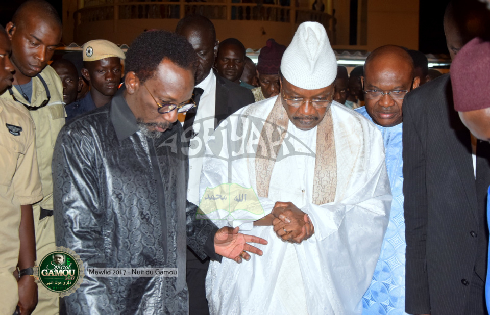 PHOTOS - Gamou Tivaouane 2017 - Les Images de la nuit du Gamou à la Mosquée Serigne Babacar Sy (rta)