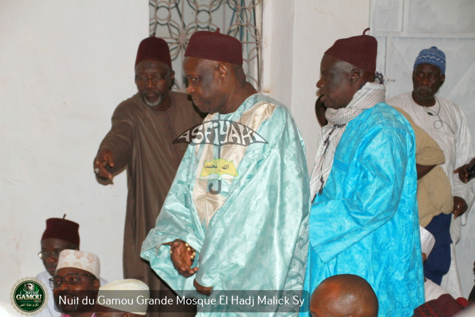 PHOTOS - Gamou Tivaouane 2017 - Les Images de la nuit du Gamou à la grande mosquée El Hadj Malick Sy (rta)