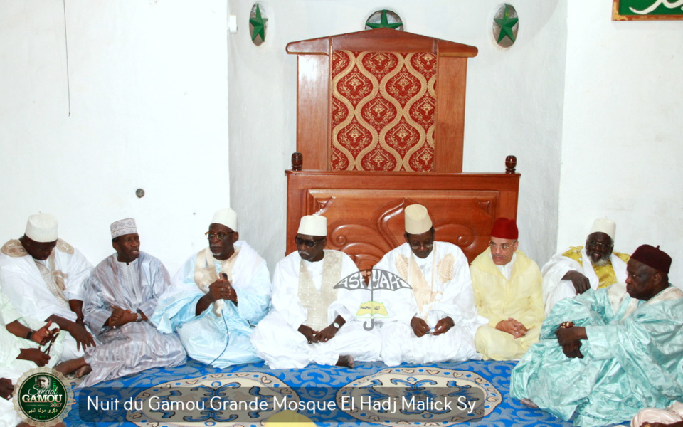 PHOTOS - Gamou Tivaouane 2017 - Les Images de la nuit du Gamou à la grande mosquée El Hadj Malick Sy (rta)