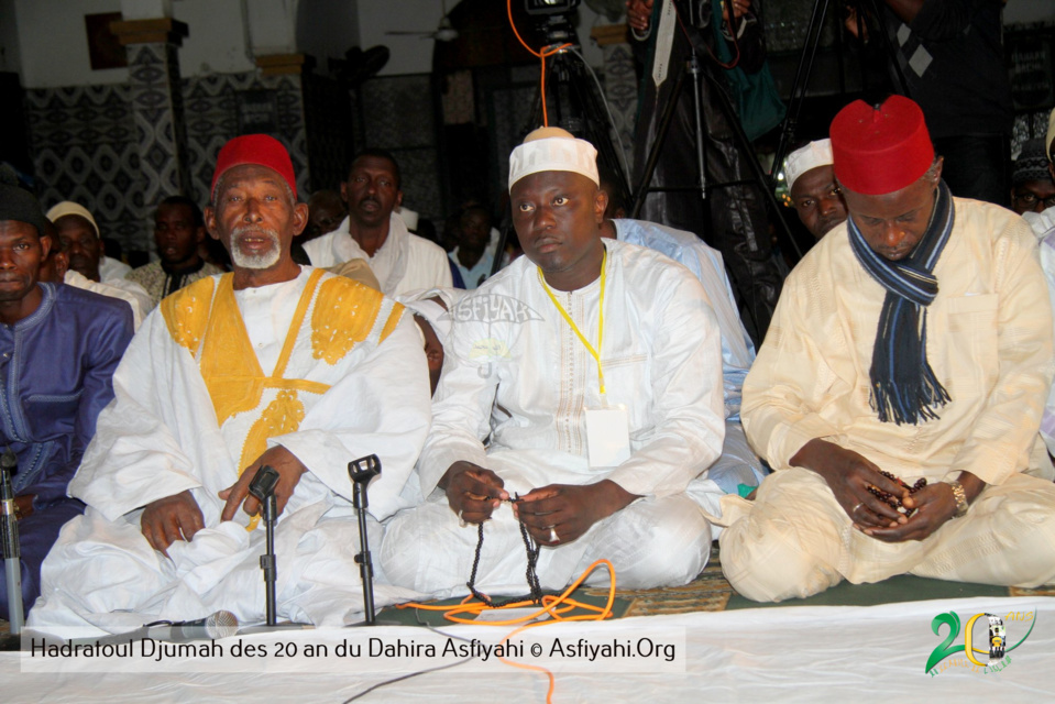 PHOTOS - 20 ans du Dahira Asfiyahi de Dakar Plateau - Les Images du Hadratoul Djumah en prélude à la Conférence du 1er janvier 2018