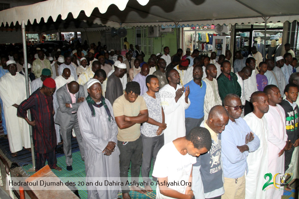 PHOTOS - 20 ans du Dahira Asfiyahi de Dakar Plateau - Les Images du Hadratoul Djumah en prélude à la Conférence du 1er janvier 2018