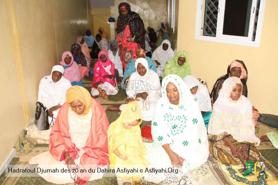 PHOTOS - 20 ans du Dahira Asfiyahi de Dakar Plateau - Les Images du Hadratoul Djumah en prélude à la Conférence du 1er janvier 2018