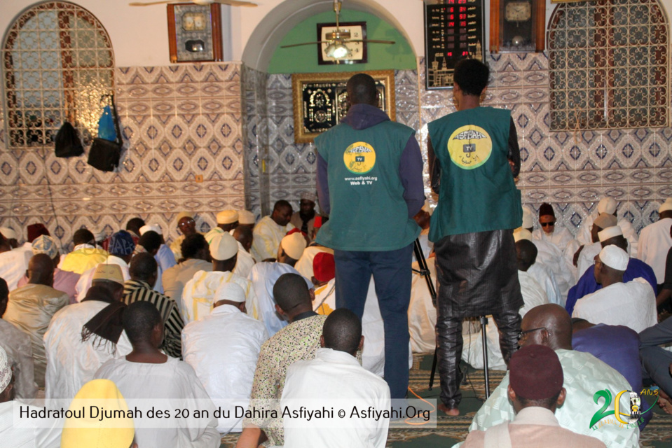 PHOTOS - 20 ans du Dahira Asfiyahi de Dakar Plateau - Les Images du Hadratoul Djumah en prélude à la Conférence du 1er janvier 2018