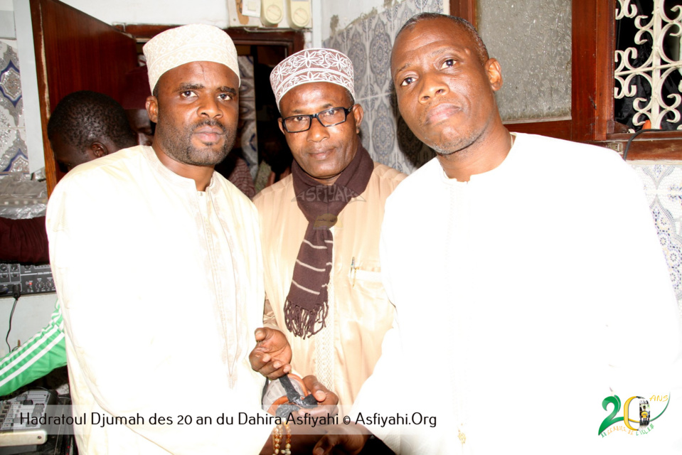 PHOTOS - 20 ans du Dahira Asfiyahi de Dakar Plateau - Les Images du Hadratoul Djumah en prélude à la Conférence du 1er janvier 2018