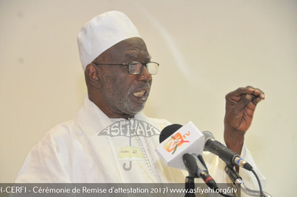 PHOTOS - Les Images de la cérémonie de remise officielle d’attestations aux participants aux séminaires de formation sur divers thèmes islamiques durant l’année académique 2017, organisée par le CERFI du Pr Rawane MBAYE