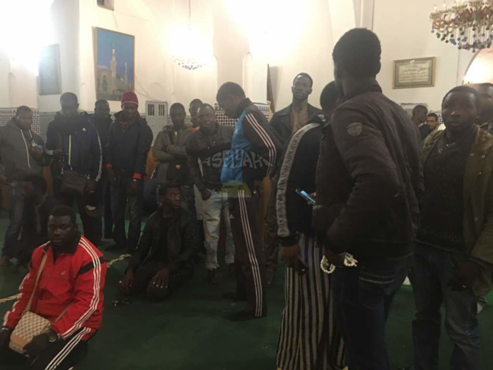 PHOTOS - Arrivé au Maroc du Khalif Général des Tidianes Serigne Babacar Sy Mansour, accompagné de toute la famille de Seydil Hadj Malick Sy (rta)