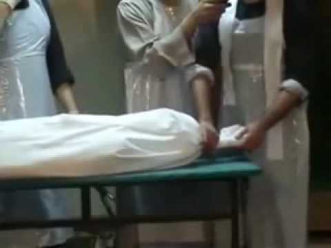 Pour cette première formation (25 mai-15 juin), le CERFI s'est proposé de former 100 personnes (50 hommes et 50 femmes) officiant, en priorité, dans une centaine de mosquées de Dakar.