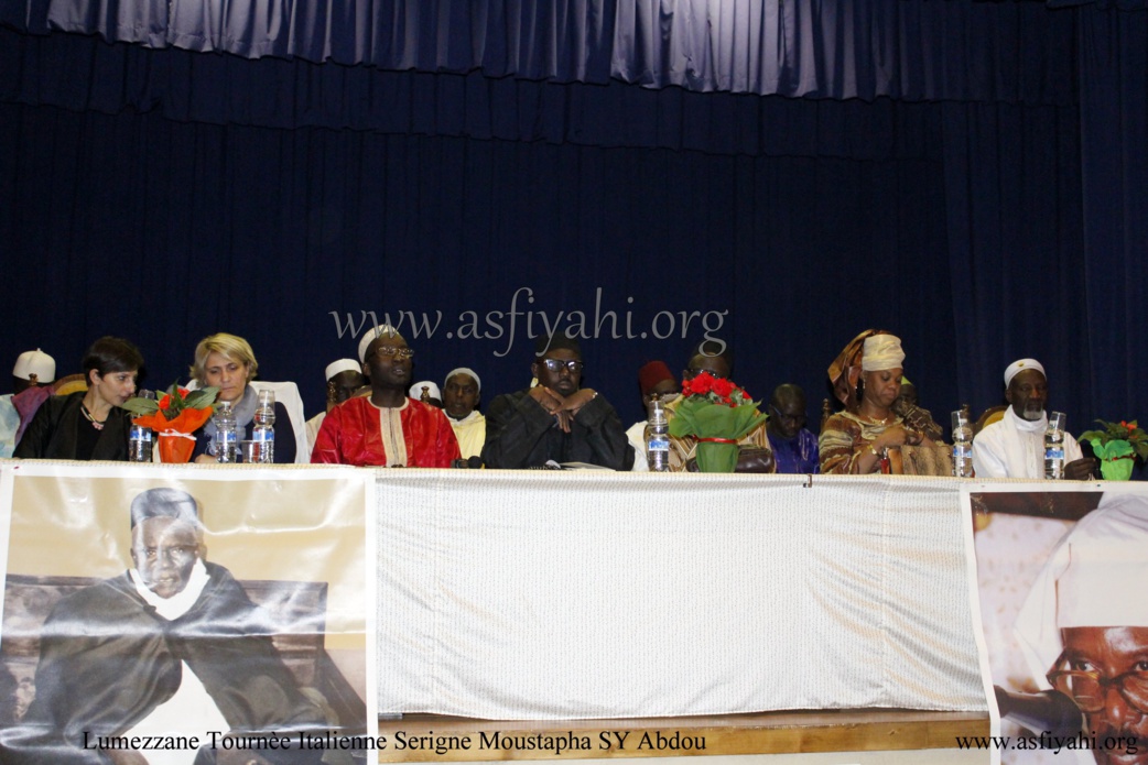 PHOTO - ITALIE - LUMEZZANE : TAKUSSANE SERIGNE BABACAR SY DU DAHIRATOUL MOUTAHABINA FILLAHI, PRESIDÉ PAR SERIGNE MOUSTAPHA SY PHOTO - ITALIE - LUMEZZANE : TAKUSSANE SERIGNE BABACAR SY DU DAHIRATOUL MOUTAHABINA FILLAHI, PRESIDÉ PAR SERIGNE MOUSTAPHA SY