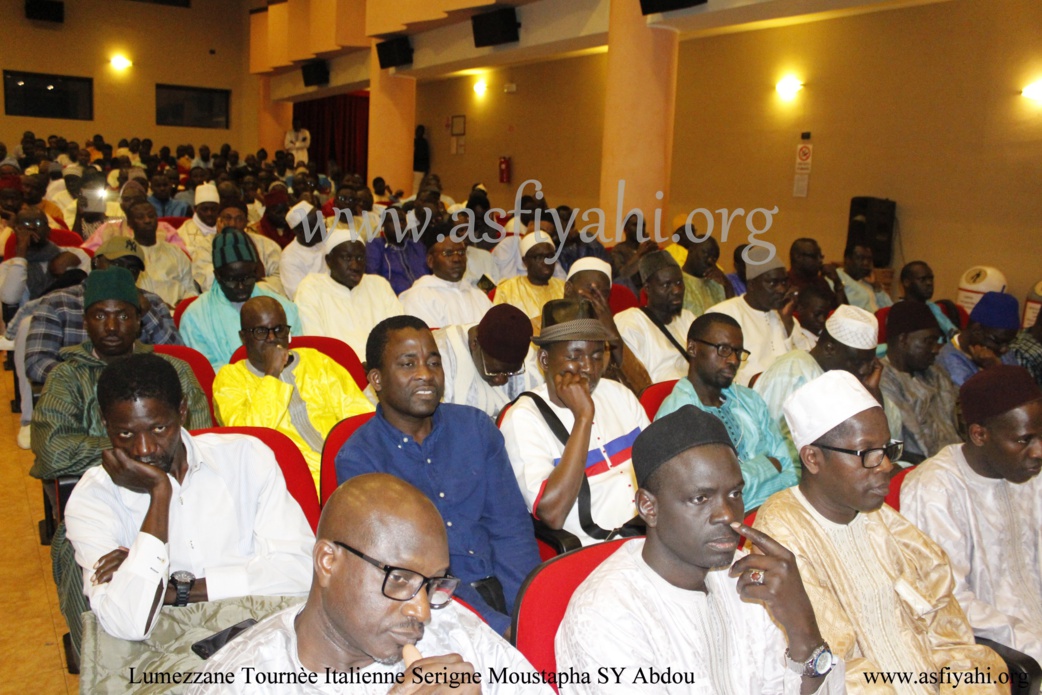 PHOTO - ITALIE - LUMEZZANE : TAKUSSANE SERIGNE BABACAR SY DU DAHIRATOUL MOUTAHABINA FILLAHI, PRESIDÉ PAR SERIGNE MOUSTAPHA SY PHOTO - ITALIE - LUMEZZANE : TAKUSSANE SERIGNE BABACAR SY DU DAHIRATOUL MOUTAHABINA FILLAHI, PRESIDÉ PAR SERIGNE MOUSTAPHA SY