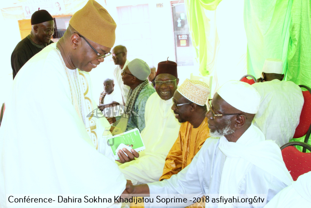 PHOTOS - CITE SOPRIM - Les Images de la Conférence de l'association Sopé Seydatouna khadija, Mère des Croyants , dirigée par Adja Ouly Niang