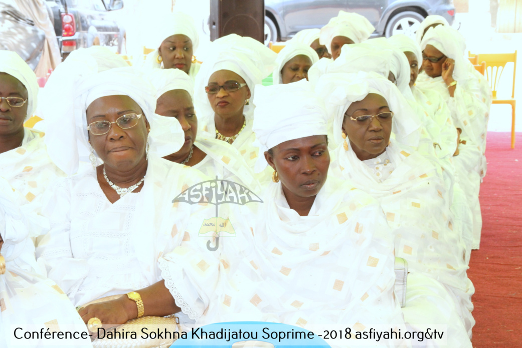 PHOTOS - CITE SOPRIM - Les Images de la Conférence de l'association Sopé Seydatouna khadija, Mère des Croyants , dirigée par Adja Ouly Niang