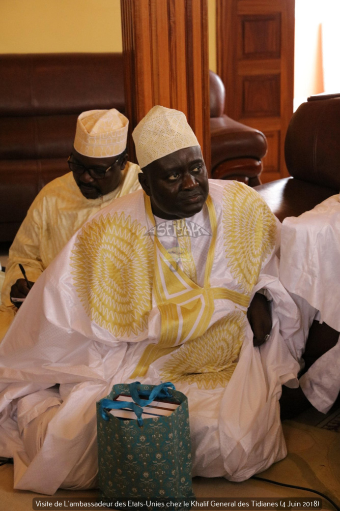 PHOTOS - L'ambassadeur des Etats-unies reçu par le Khalif Général des Tidianes Serigne Mbaye Sy Mansour: L'exception Sénégalaise, la lutte contre le Terrorisme au menu des échanges PHOTOS - L'ambassadeur des Etats-unies reçu par le Khalif Général des Tidianes Serigne Mbaye Sy Mansour: L'exception Sénégalaise, la lutte contre le Terrorisme au menu des échanges
