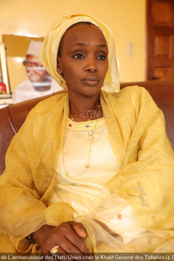 PHOTOS - L'ambassadeur des Etats-unies reçu par le Khalif Général des Tidianes Serigne Mbaye Sy Mansour: L'exception Sénégalaise, la lutte contre le Terrorisme au menu des échanges PHOTOS - L'ambassadeur des Etats-unies reçu par le Khalif Général des Tidianes Serigne Mbaye Sy Mansour: L'exception Sénégalaise, la lutte contre le Terrorisme au menu des échanges