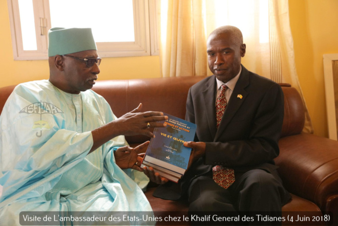 PHOTOS - L'ambassadeur des Etats-unies reçu par le Khalif Général des Tidianes Serigne Mbaye Sy Mansour: L'exception Sénégalaise, la lutte contre le Terrorisme au menu des échanges  