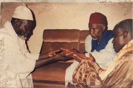 Feu El Hadj Abdoul Aziz  Dabakh le Pèlerin de la Paix et Feu serigne Saliou Mbacké