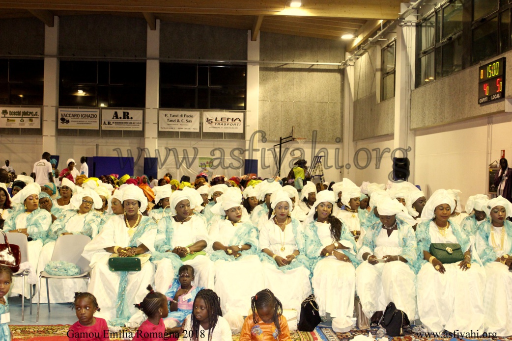 PHOTO - ITALIE - EMILIA ROMAGNA : GAMOU FÉDÉRATION DES DAHIRAS TIDIANES D'EMILIA ROMAGNA PRÉSIDÉ PAR SERIGNE HABIB SY MANSOUR 