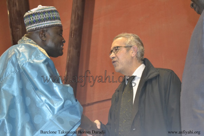 PHOTO - ESPAGNE - BARCELONE : Les Images du Takoussan Borom Daara Ji organisé par le Dahiratoul Moutahabina Filahi de Barcelone PHOTO - ESPAGNE - BARCELONE : Les Images du Takoussan Borom Daara Ji organisé par le Dahiratoul Moutahabina Filahi de Barcelone