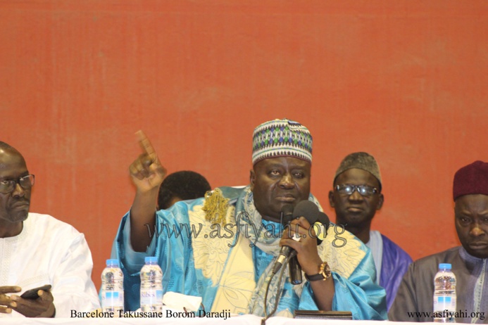 PHOTO - ESPAGNE - BARCELONE : Les Images du Takoussan Borom Daara Ji organisé par le Dahiratoul Moutahabina Filahi de Barcelone PHOTO - ESPAGNE - BARCELONE : Les Images du Takoussan Borom Daara Ji organisé par le Dahiratoul Moutahabina Filahi de Barcelone