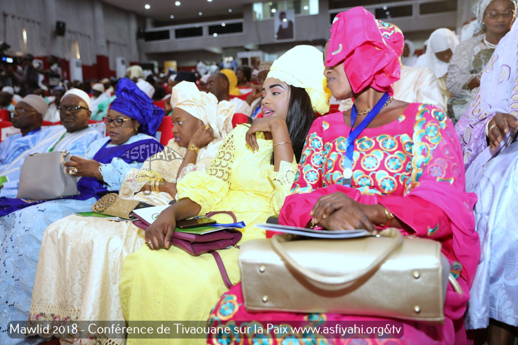 PHOTOS - Les Images de la conférence internationale co-organisée par la Cellule Zawiya Tijaniyya et International Interfaith Peace corps (IIPC), sur le thème «  Religions, Paix et prospérité en Afrique »