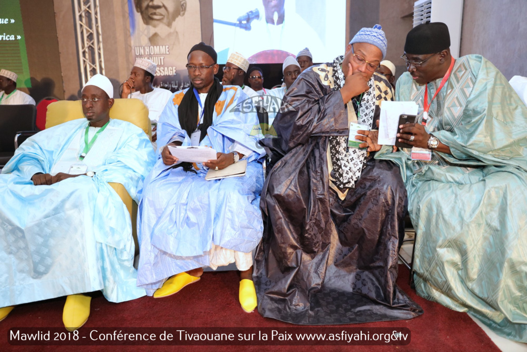 PHOTOS - Les Images de la conférence internationale co-organisée par la Cellule Zawiya Tijaniyya et International Interfaith Peace corps (IIPC), sur le thème « Religions, Paix et prospérité en Afrique » PHOTOS - Les Images de la conférence internationale co-organisée par la Cellule Zawiya Tijaniyya et International Interfaith Peace corps (IIPC), sur le thème « Religions, Paix et prospérité en Afrique »