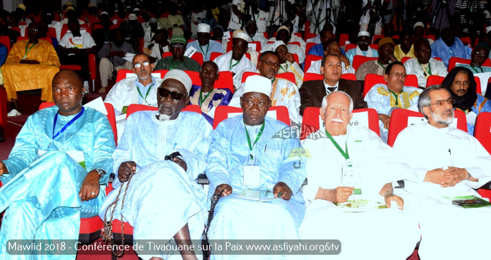 PHOTOS - Les Images de la conférence internationale co-organisée par la Cellule Zawiya Tijaniyya et International Interfaith Peace corps (IIPC), sur le thème «  Religions, Paix et prospérité en Afrique »
