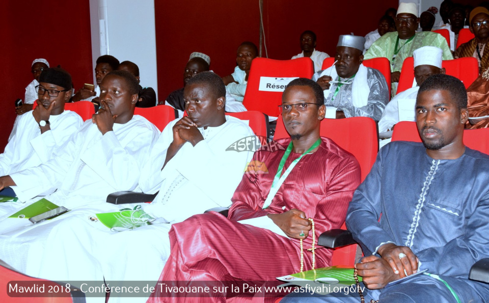 PHOTOS - Les Images de la conférence internationale co-organisée par la Cellule Zawiya Tijaniyya et International Interfaith Peace corps (IIPC), sur le thème «  Religions, Paix et prospérité en Afrique »