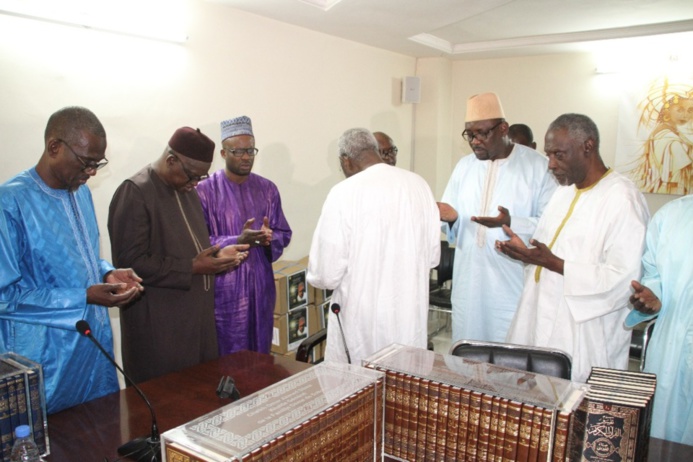 REPORTAGE - Réédition des 20 volumes du Tafsîr d'El Hadj Amadou Deme de Sokone par le Ministère de la Culture: Une nouvelle lumière dans le monde musulman REPORTAGE - Réédition des 20 volumes du Tafsîr d'El Hadj Amadou Deme de Sokone par le Ministère de la Culture: Une nouvelle lumière dans le monde musulman