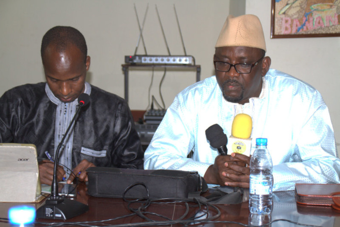 REPORTAGE - Réédition des 20 volumes du Tafsîr d'El Hadj Amadou Deme de Sokone par le Ministère de la Culture: Une nouvelle lumière dans le monde musulman REPORTAGE - Réédition des 20 volumes du Tafsîr d'El Hadj Amadou Deme de Sokone par le Ministère de la Culture: Une nouvelle lumière dans le monde musulman