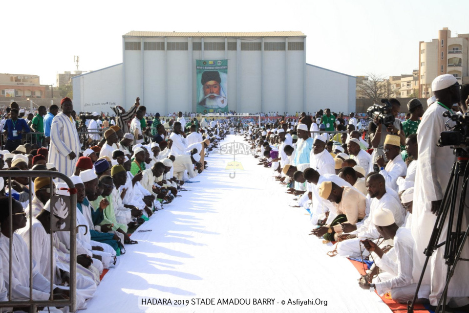 PHOTOS - STADE AMADOU BARRY - Les Images de la Hadaratoul Jumma 2019 organisée par Abnâ'u Hadrati Tijaniyati 