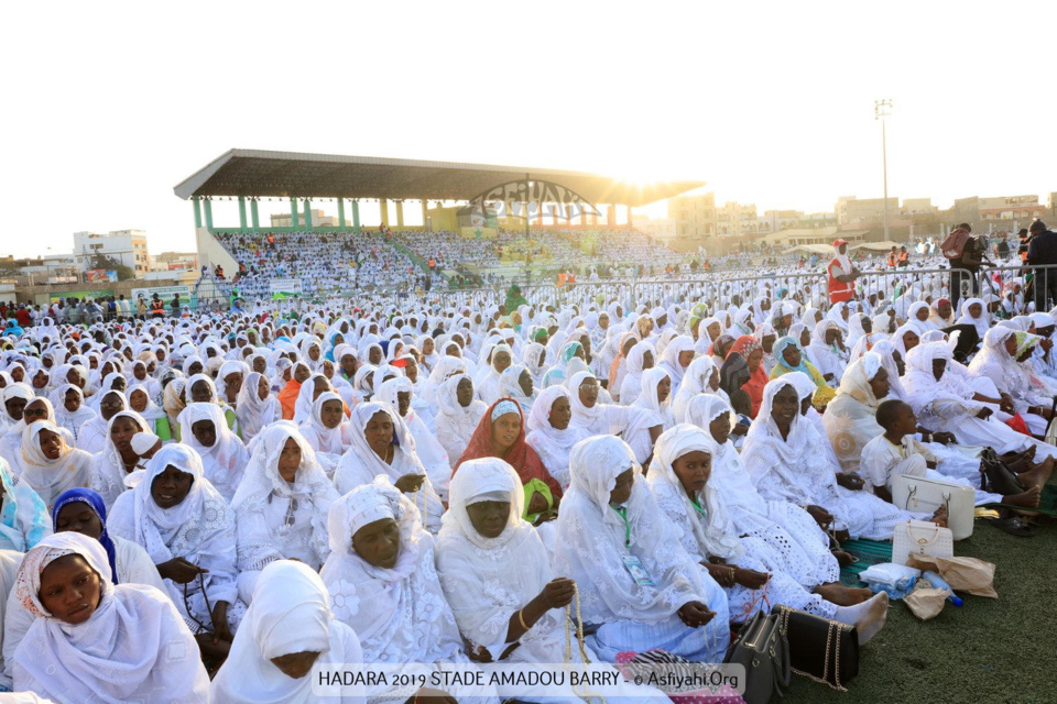 PHOTOS - STADE AMADOU BARRY - Les Images de la Hadaratoul Jumma 2019 organisée par Abnâ'u Hadrati Tijaniyati 