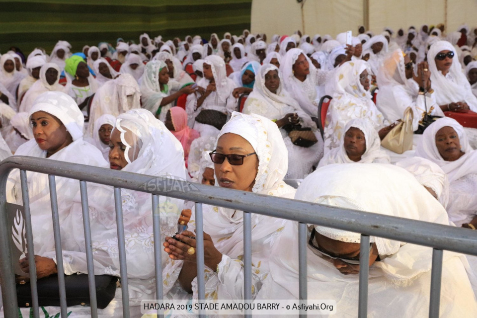 PHOTOS - STADE AMADOU BARRY - Les Images de la Cérémonie Officielle de la Hadaratoul Jumma 2019 organisée par Abnâ'u Hadrati Tijaniyati