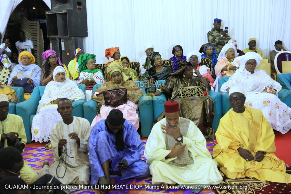 PHOTOS - OUAKAM - Les Images de la Cérémonie de de Clôture de la Journée de prières des familles Mame El Had MBAYE DIOP, Mame Alioune WANE 2019, présidée par Serigne Babacar SY Mansour, Khalif General des Tidianes 