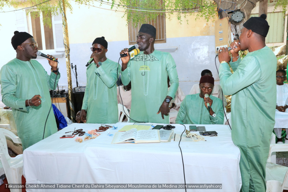 PHOTOS - MEDINA 2019 - Les Images du Takussan Cheikh Ahmed Tidiane Cherif (rta) du Dahira Sibeyanoul Mouslimina de la Medina