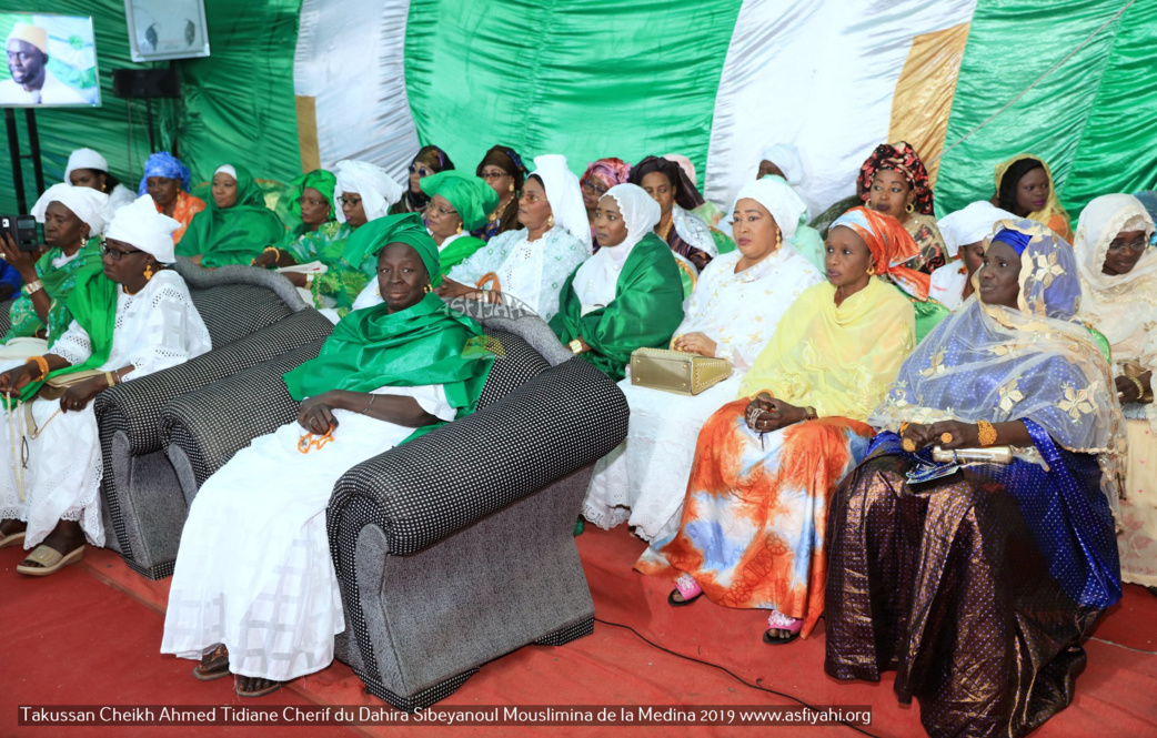 PHOTOS - MEDINA 2019 - Les Images du Takussan Cheikh Ahmed Tidiane Cherif (rta) du Dahira Sibeyanoul Mouslimina de la Medina