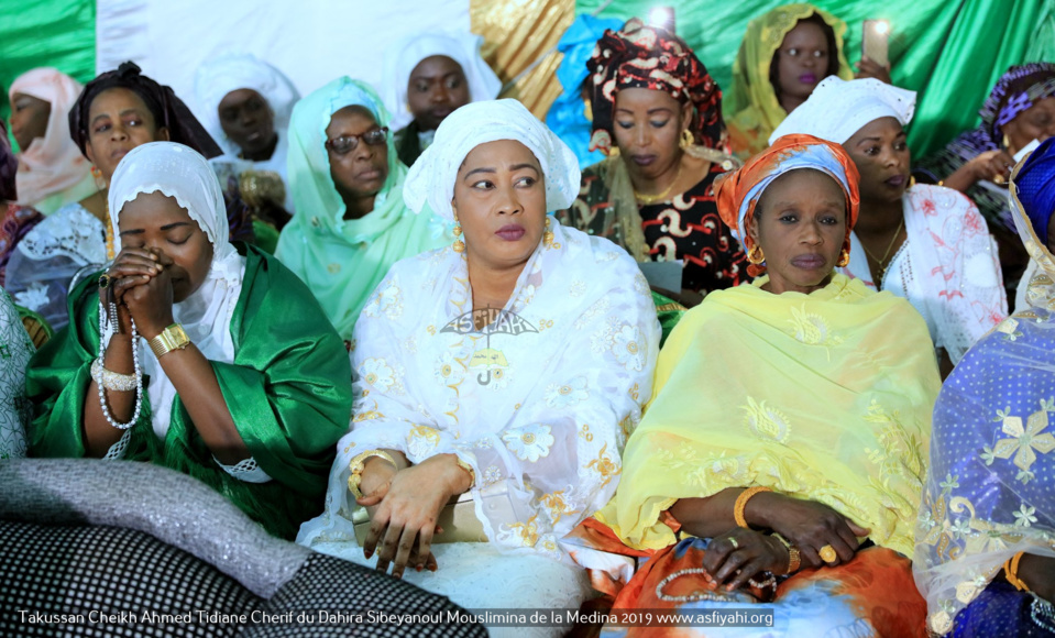 PHOTOS - MEDINA 2019 - Les Images du Takussan Cheikh Ahmed Tidiane Cherif (rta) du Dahira Sibeyanoul Mouslimina de la Medina