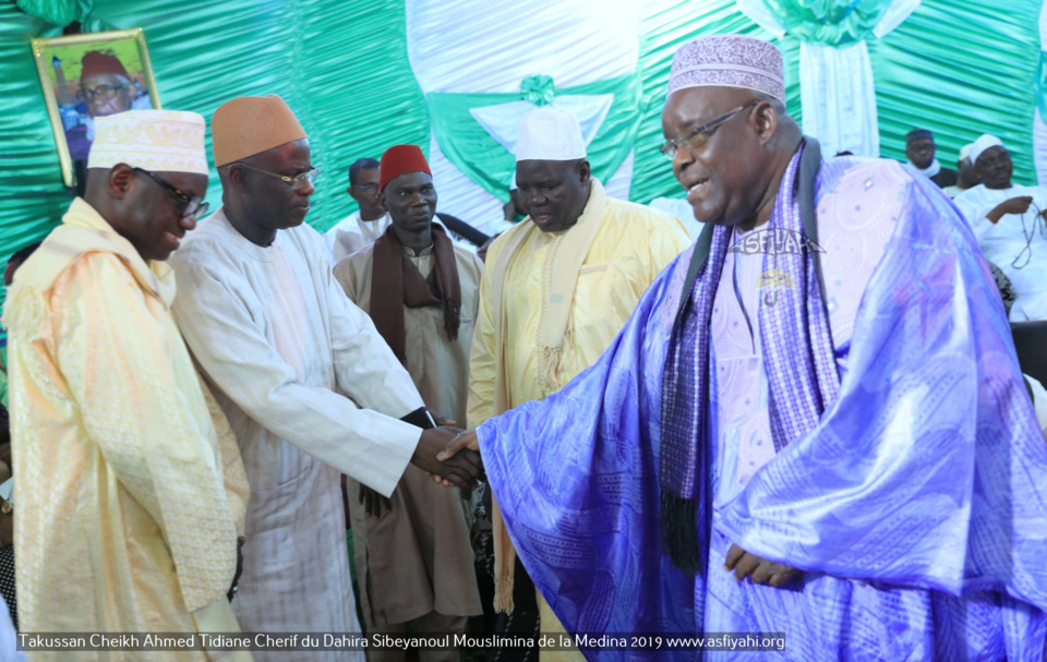 PHOTOS - MEDINA 2019 - Les Images du Takussan Cheikh Ahmed Tidiane Cherif (rta) du Dahira Sibeyanoul Mouslimina de la Medina