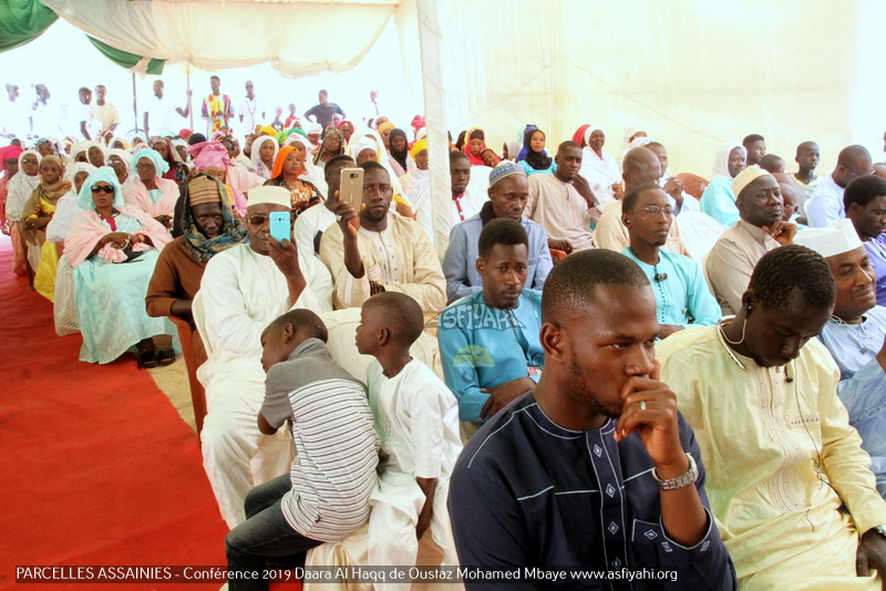 PHOTOS - PARCELLES ASSAINIES - Les images de la Conférence 2019 Daara Al Haqq de Oustaz Mohamed Mbaye