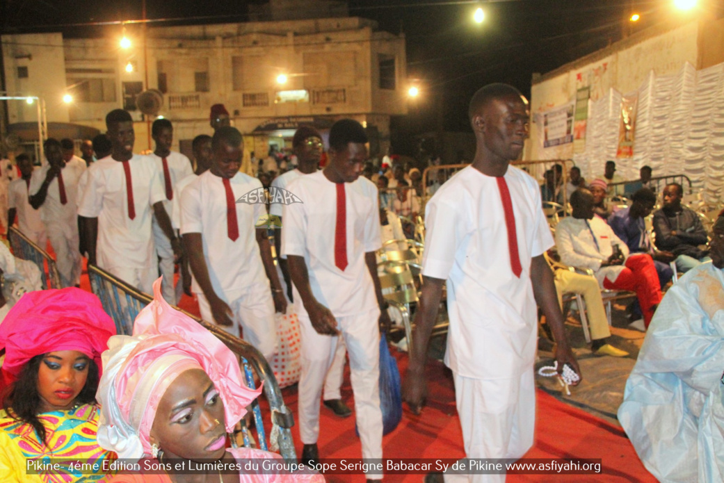 PHOTOS - PIKINE - Les images de la 4éme Edition de la nuit Religieuse en Sons et Lumières du Groupe Sope Serigne Babacar Sy (rta)