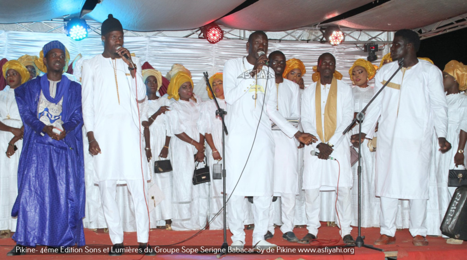 PHOTOS - PIKINE - Les images de la 4éme Edition de la nuit Religieuse en Sons et Lumières du Groupe Sope Serigne Babacar Sy (rta)